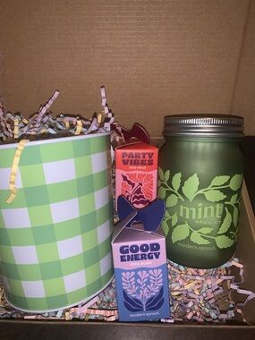 Mother’s Day planting gift set